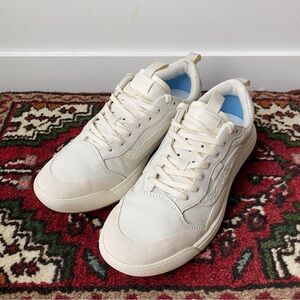 SOLD 🎁 • Vans • *Sample* Ultra Range Exo Beige Sneakers Sz 10.5